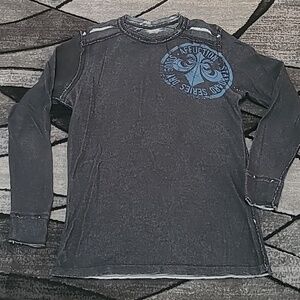 AFFLICTION RAW-EDGE GRAPHIC FLEUR-DE-LIS REVERSIBLE THERMAL LONG-SLEEVE …